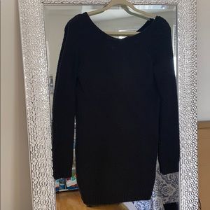 Guess long sweater top